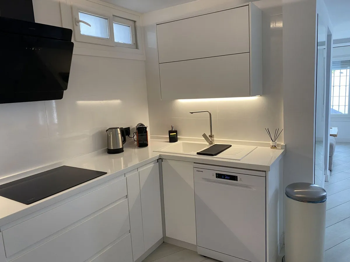 7fc740dd-2594-41fe-8a87-1c9ab4f98fb0