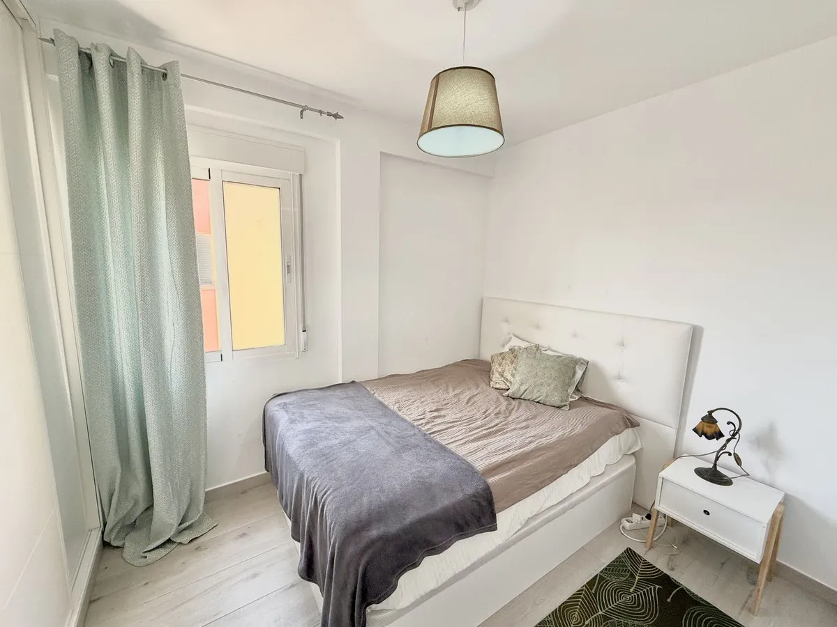 21963e69-fe9c-4bb9-b643-4557f4c470fd