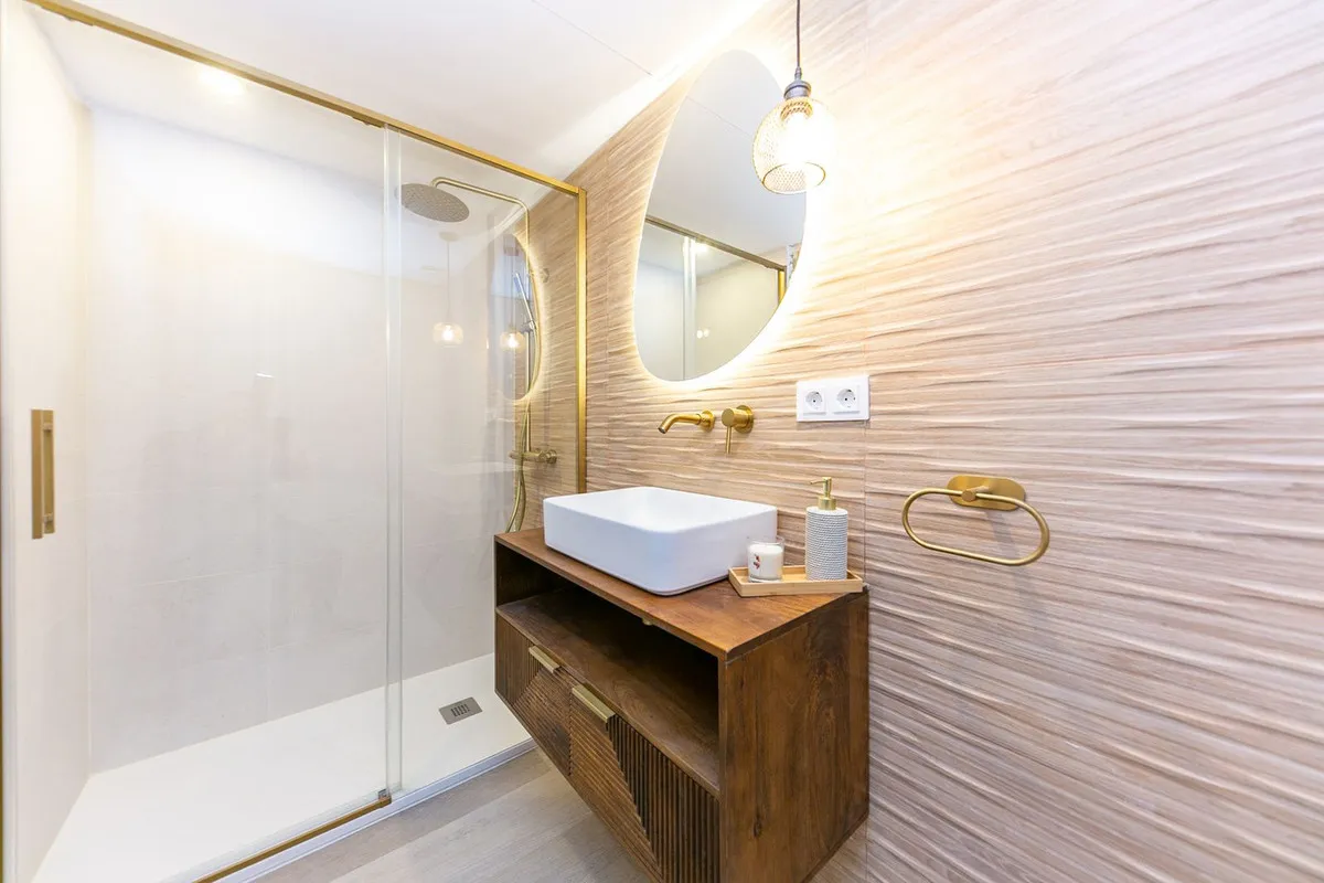 1433ec5b-a7ae-446a-bec2-6f9d8efa1b09