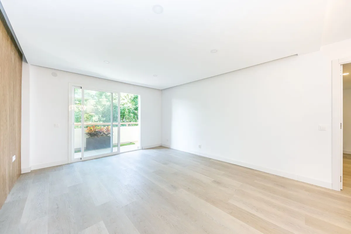 f57f3930-e27d-4be7-bb9f-c75b9088683f