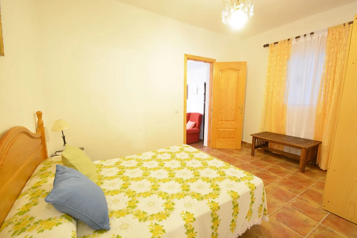 2ad52da9-a07a-45b6-a0c6-b65c01db471e