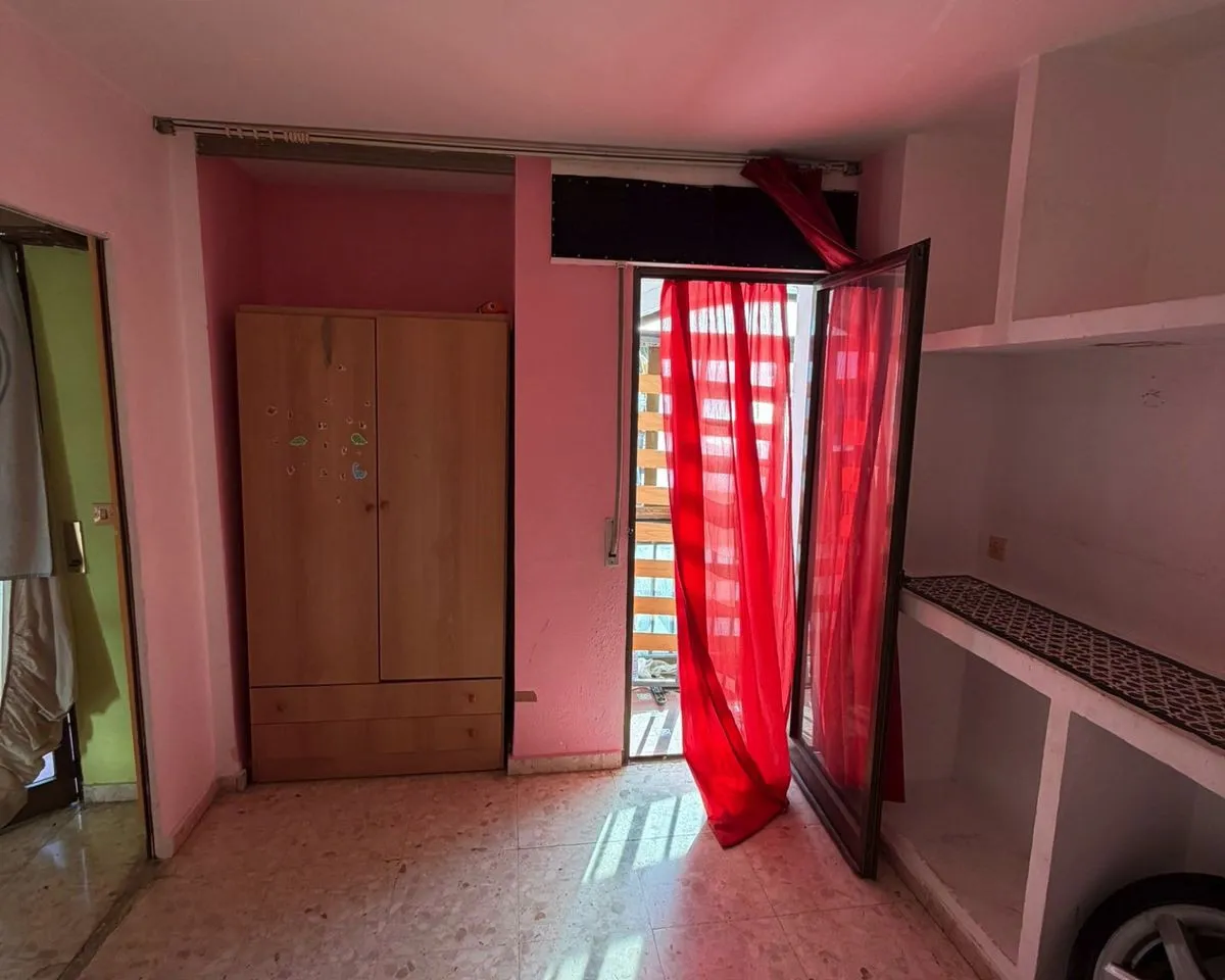 10e87f53-b3ee-4a38-90ff-a7ad600e0148