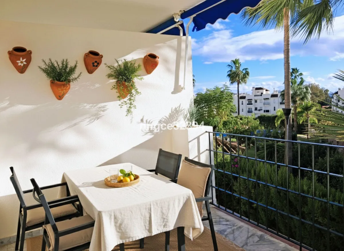 Prime Marbella 2BR Apartment with Rental License