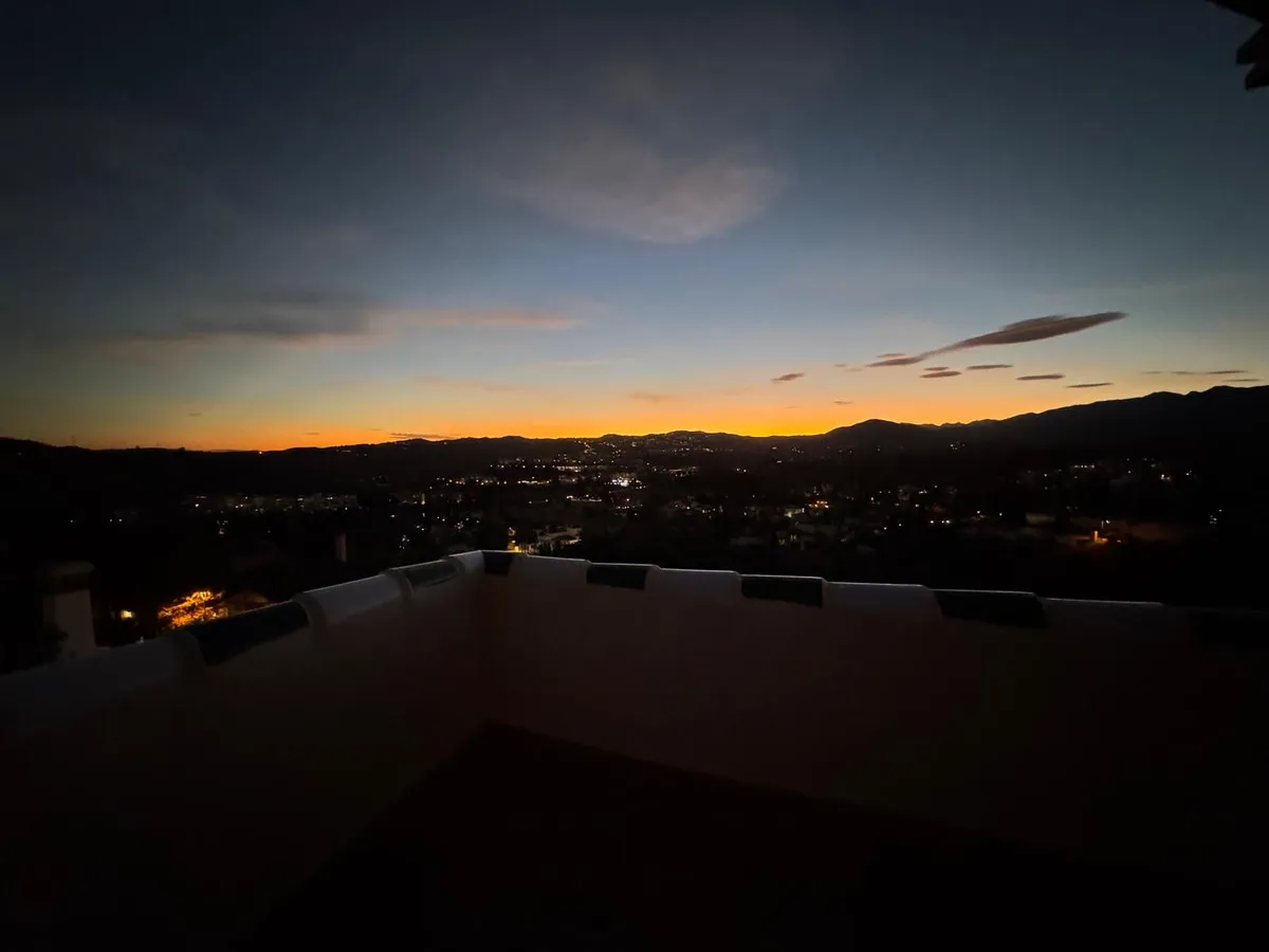 55fb69ff-e9b7-436c-98ac-e03b57b85626