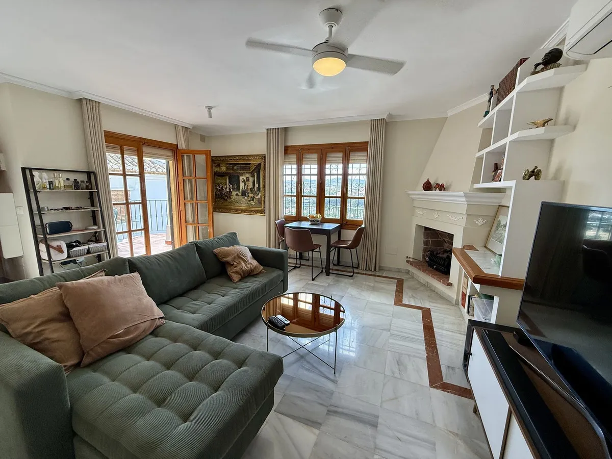 879fb447-6b97-462c-a9d2-b9d9761feb25