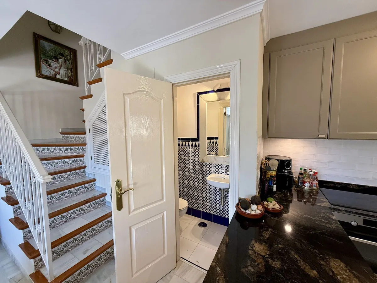 c5d4802e-47f0-4ad5-84b6-add8f8261ed1