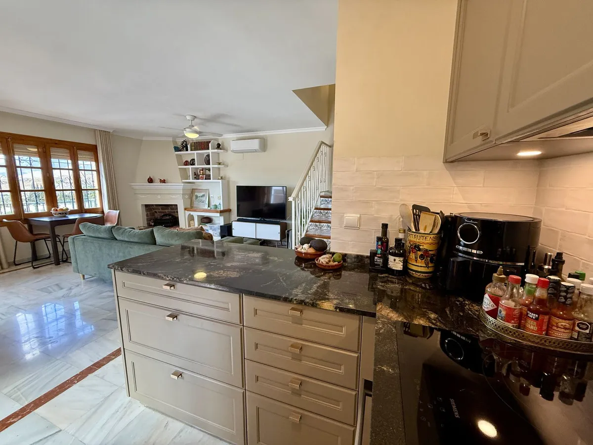 df61a0ca-021a-4b51-b39d-a85cff9d1af3