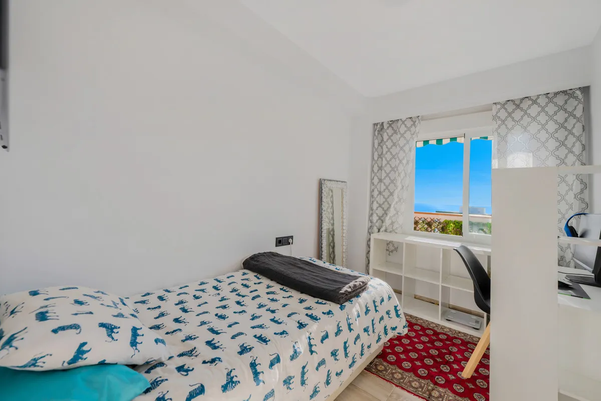 29b6b4f9-47a1-491d-8e18-b145f39305d8