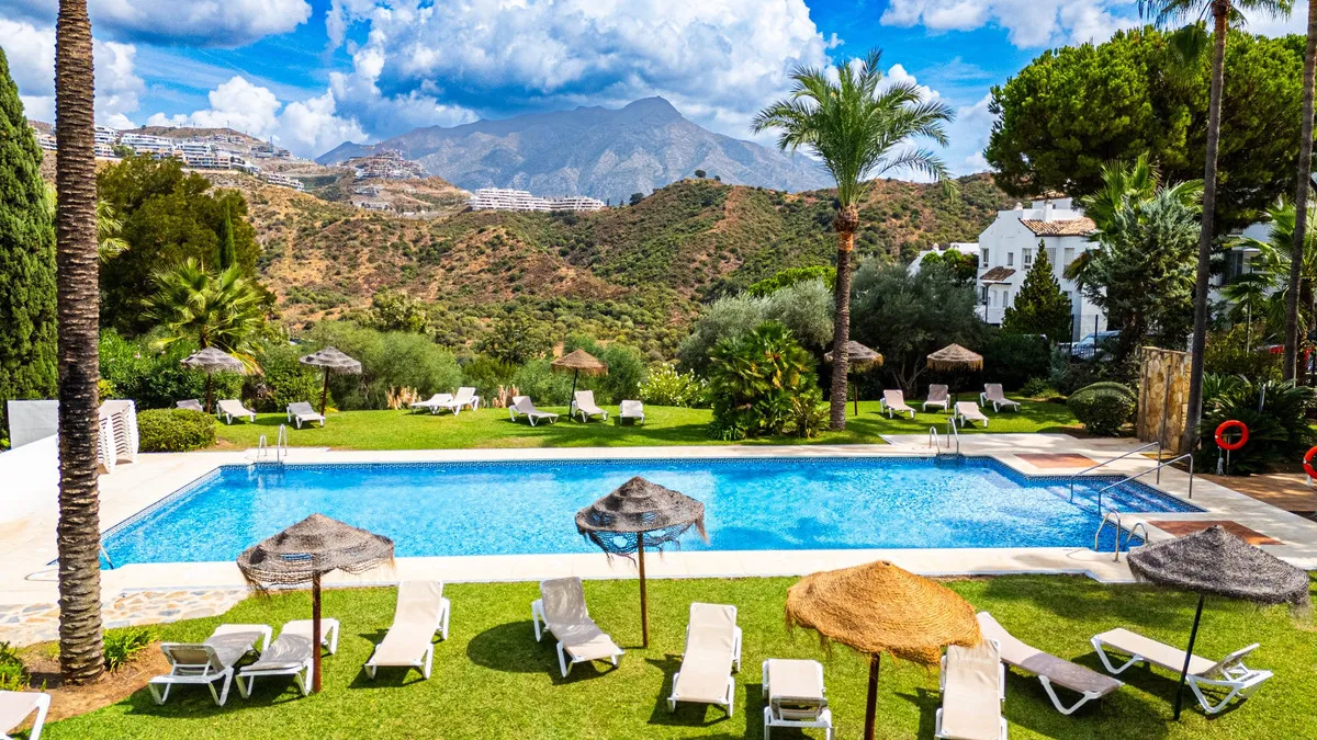 00832367-3fda-4aba-b6ec-3a943e626d58