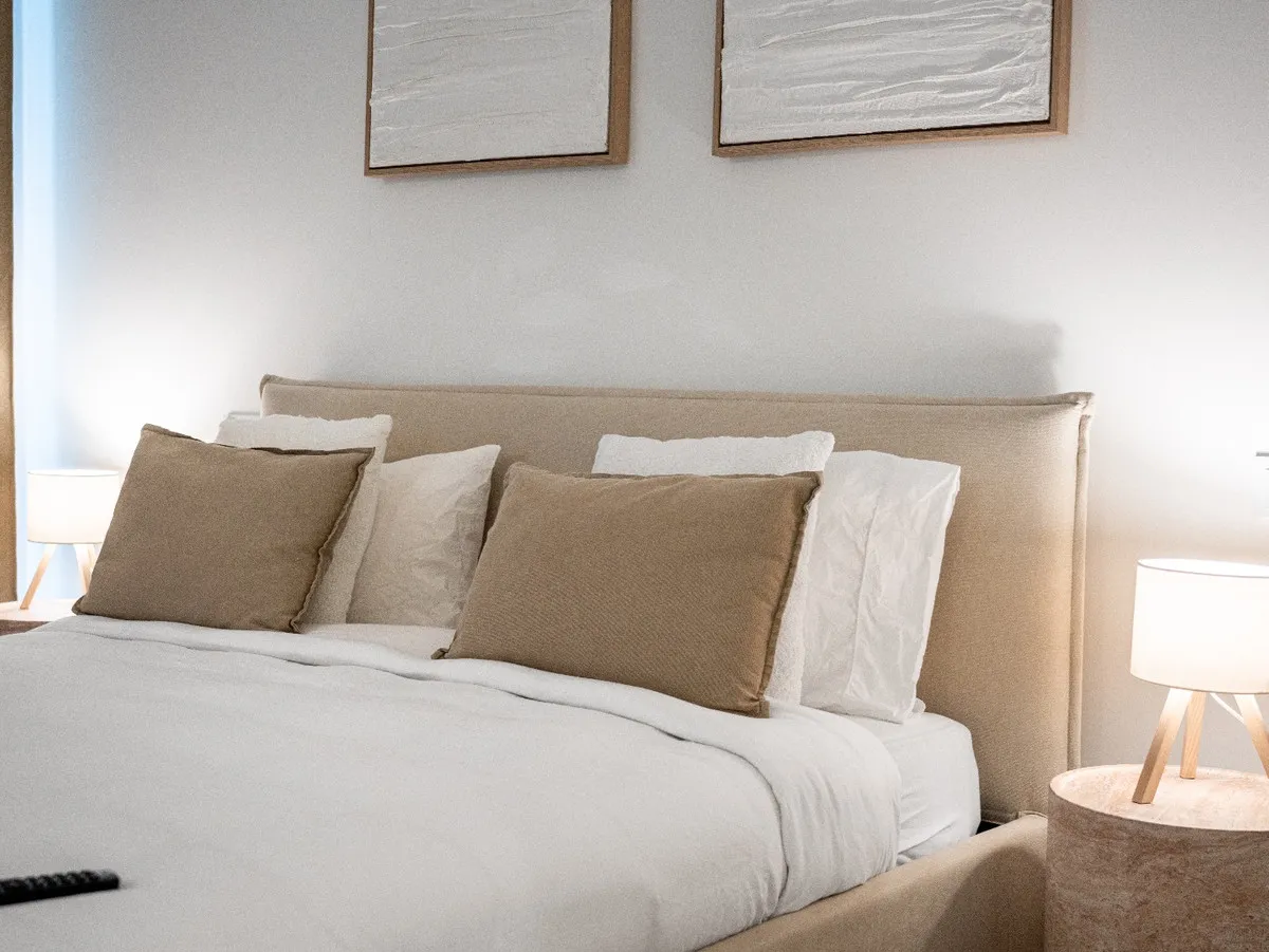 ecf938ac-7b9d-49bc-ad16-abe204fb3c0e