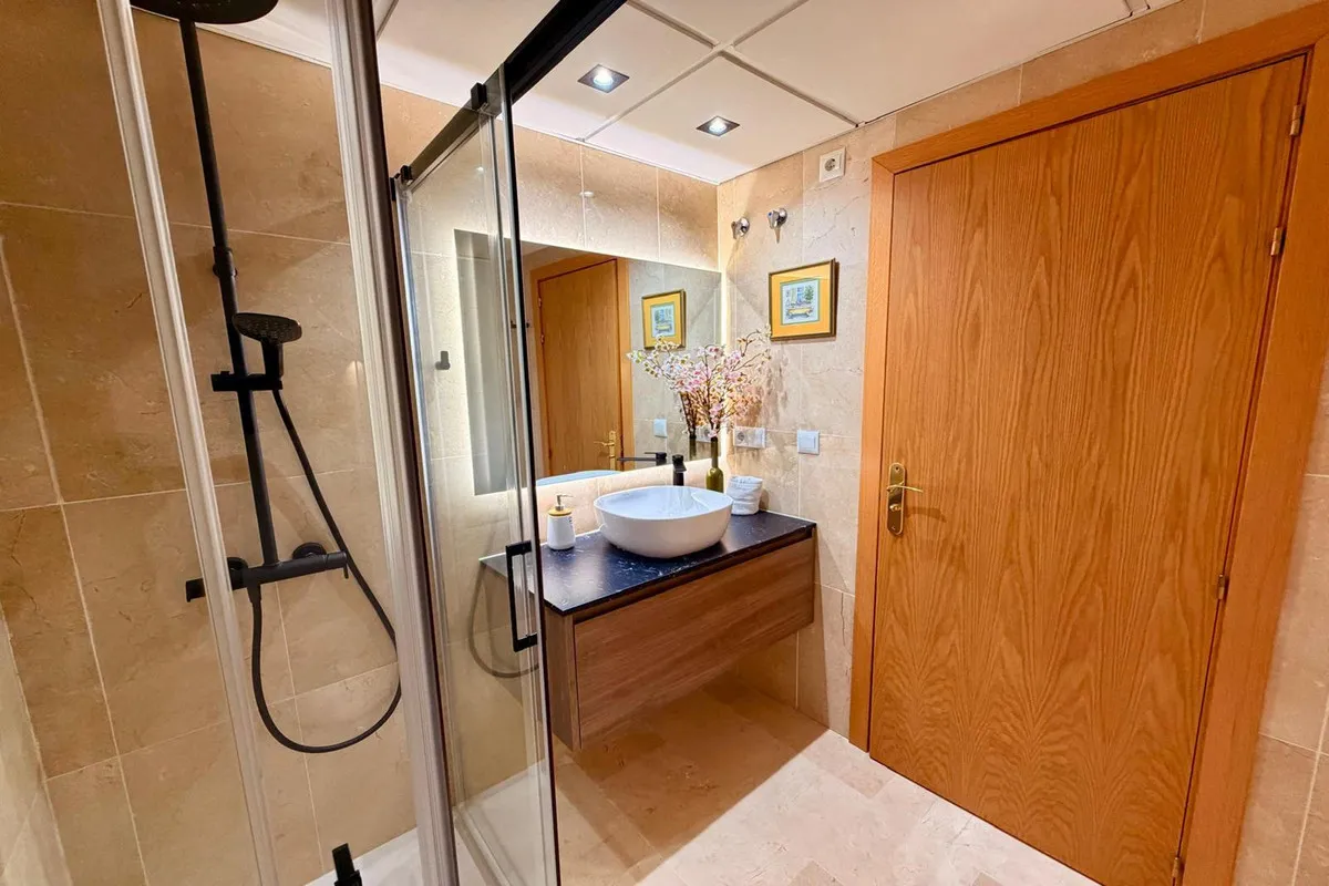 09ba0e45-21ae-4a6e-a471-9b49e9b1419a