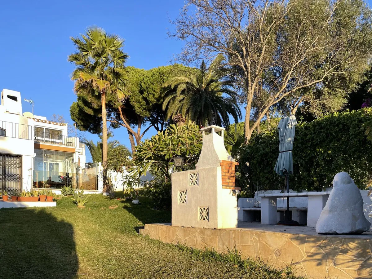 9ccea9ed-8646-4e51-a069-31b4ee657e48