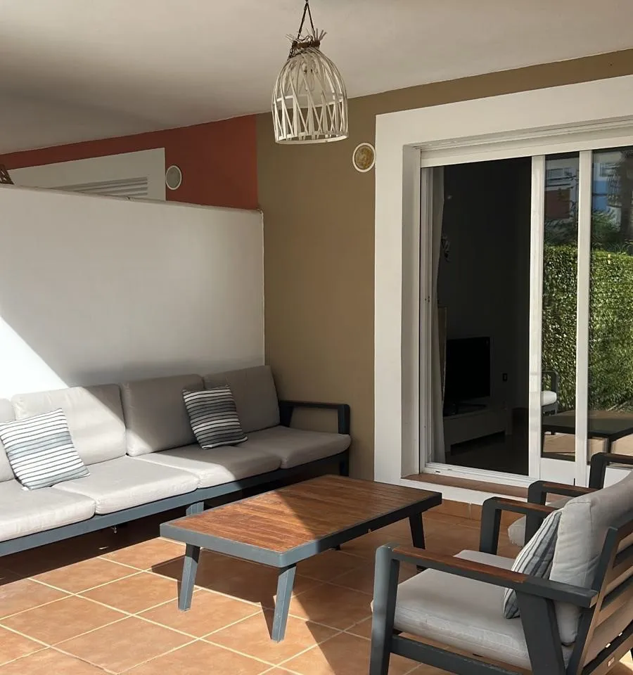 f7e33a7b-78dd-48b1-be75-67cfcbd9c413