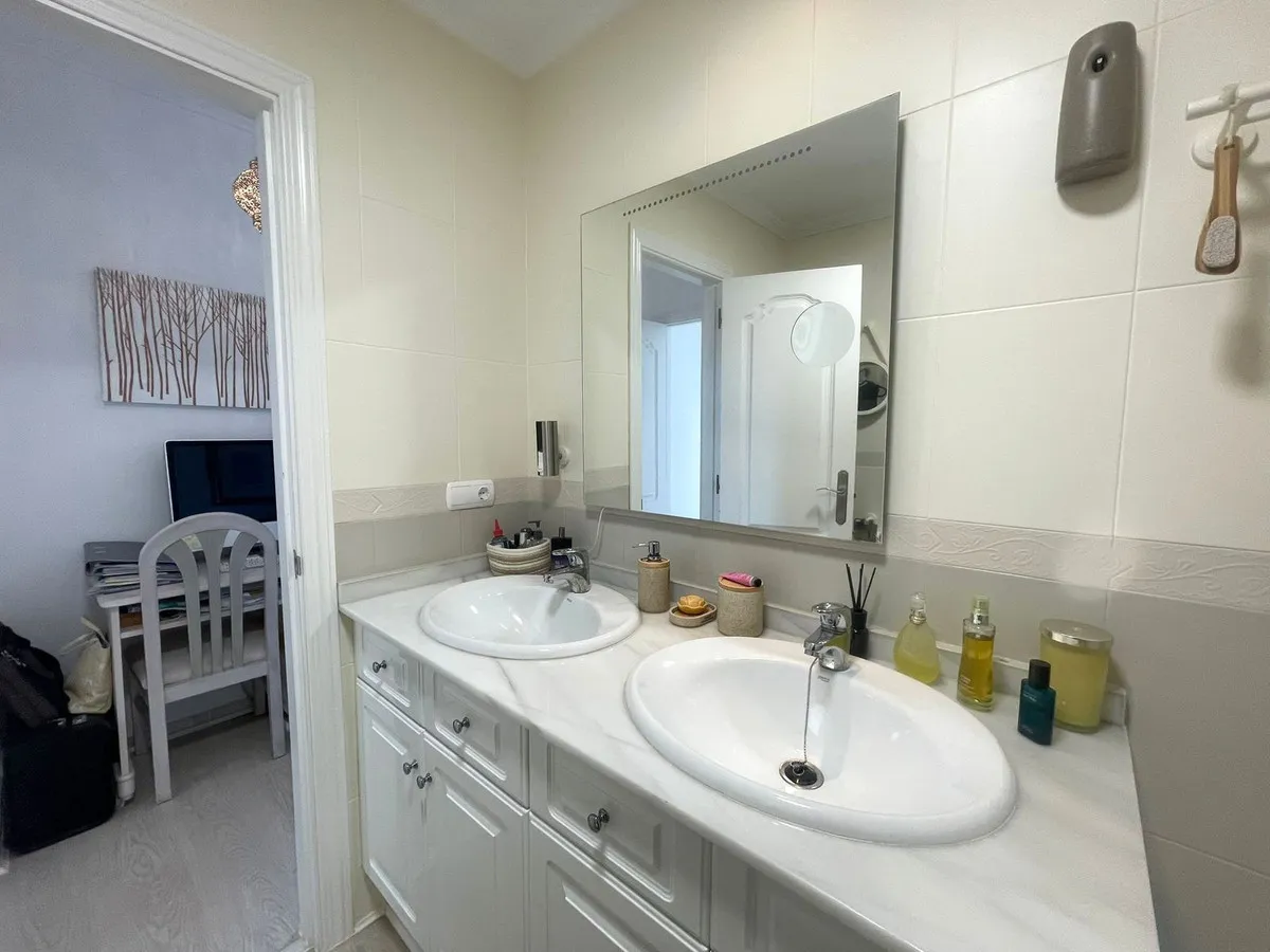 208be154-3237-4667-bb6f-527d2896e9d2