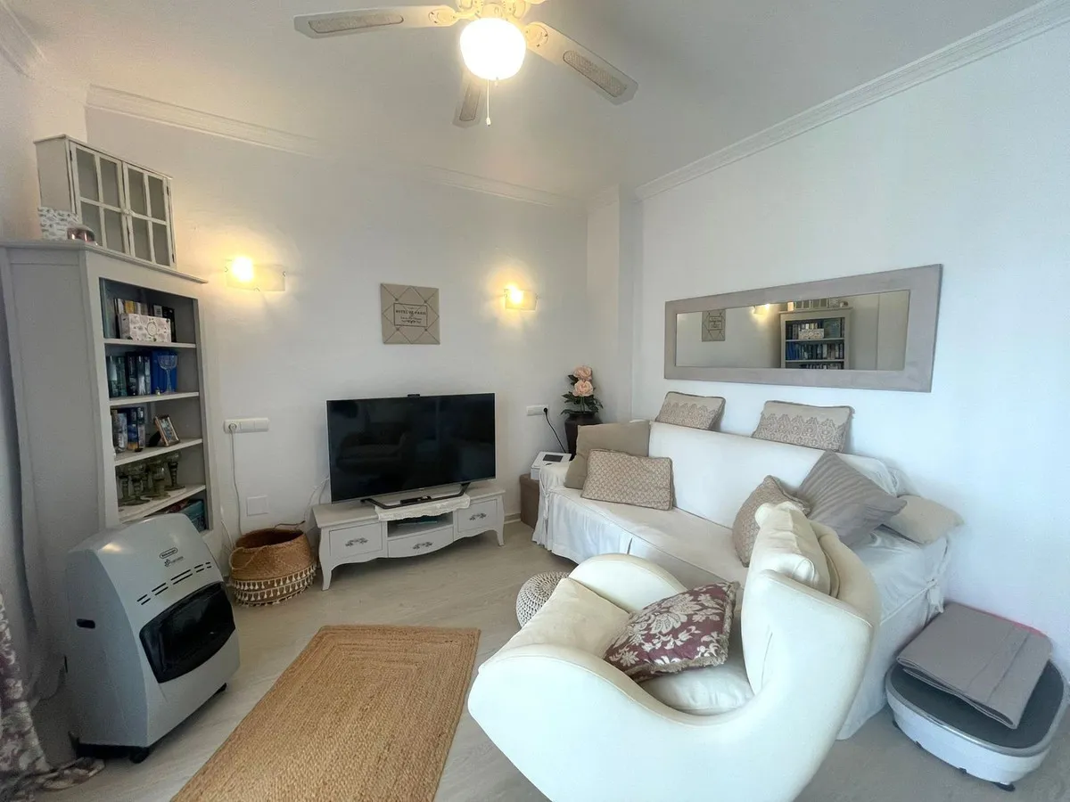 79d82ddd-0cdc-44b3-be2d-43364c27f7cf