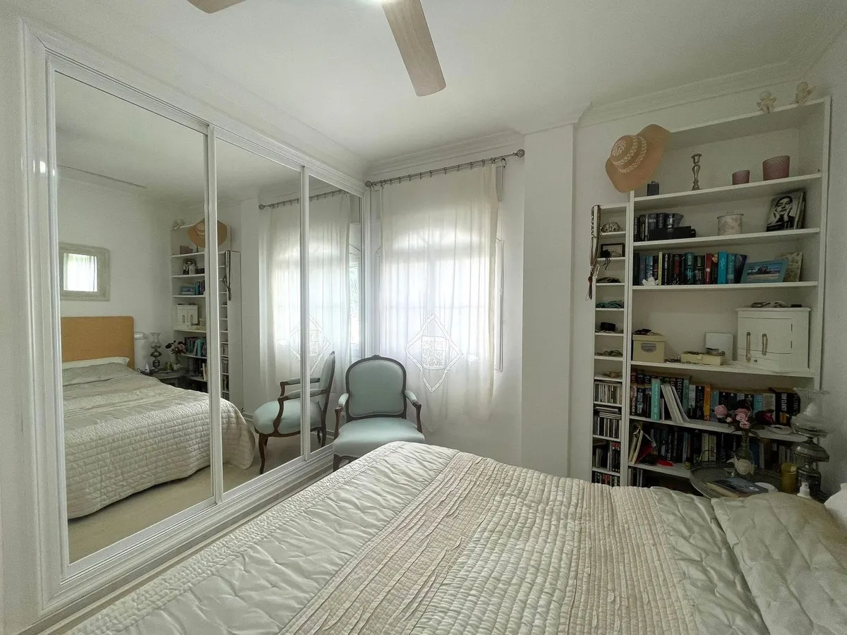 ba7f9e05-c985-45c5-9637-2b31b75aca6f