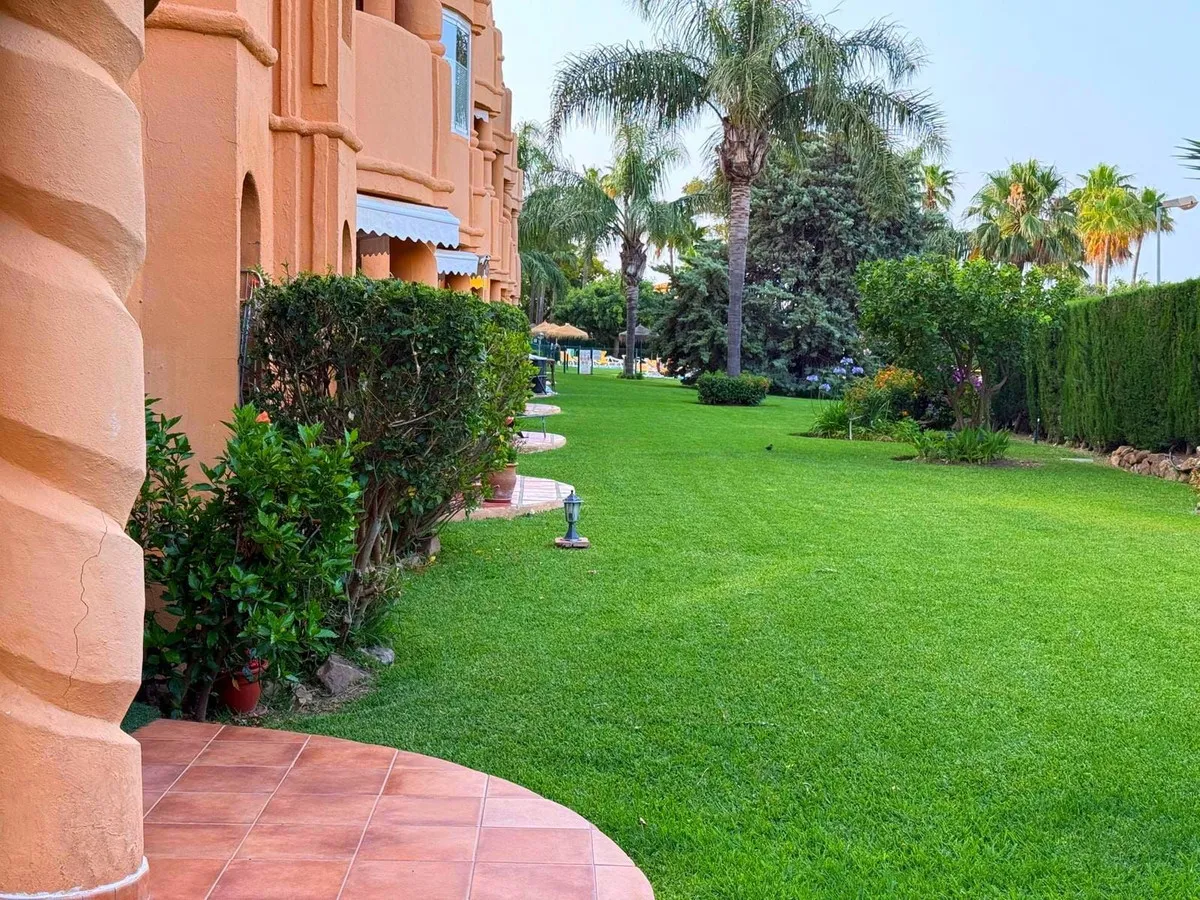 add2ceb5-1c73-49cb-8669-23668ec6103a