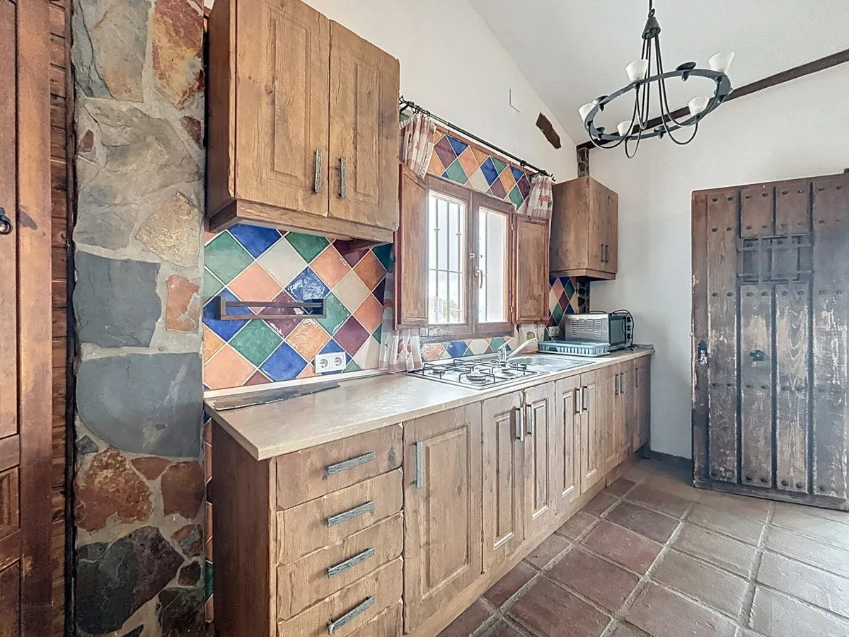 4963c00d-f232-437a-9f8e-140b2edde726