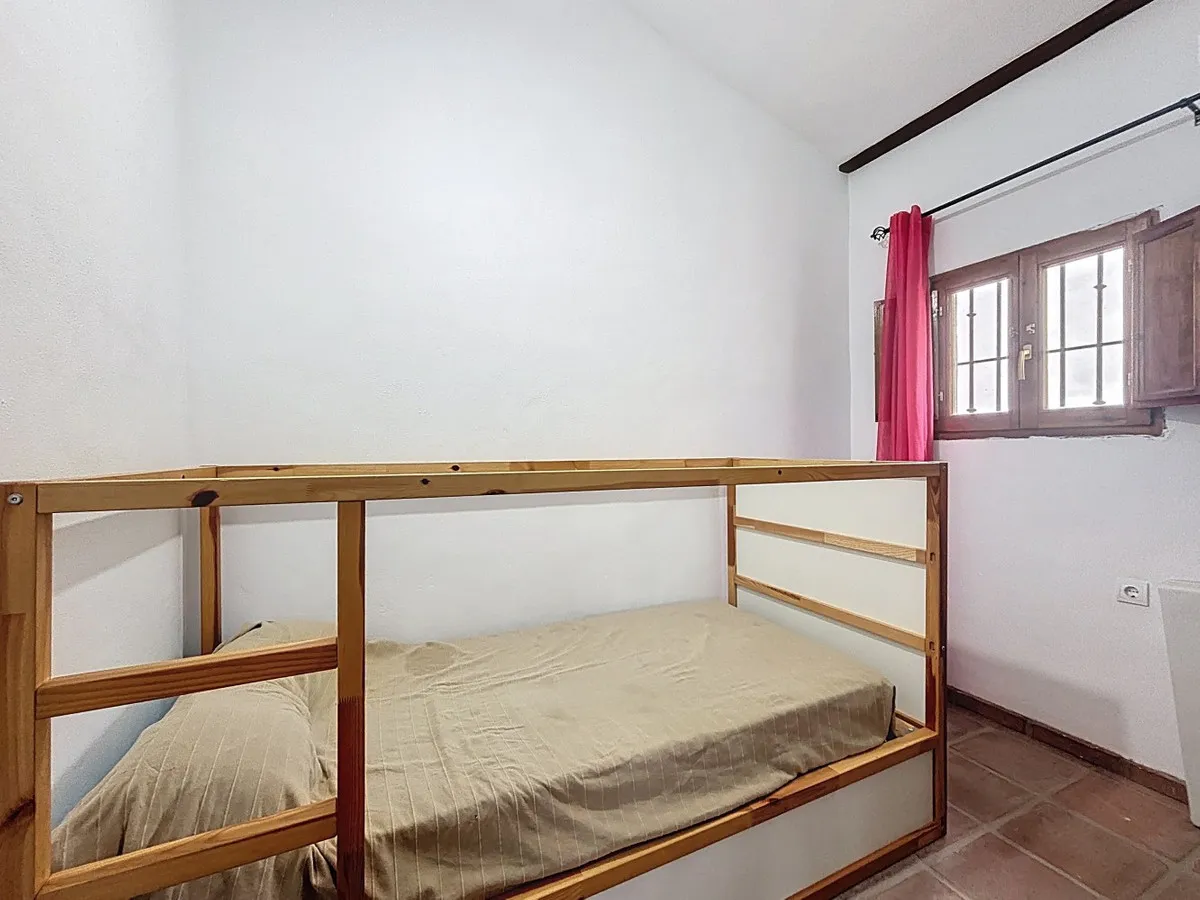 799e45e2-8dc0-4469-bb82-ab5080e0970a