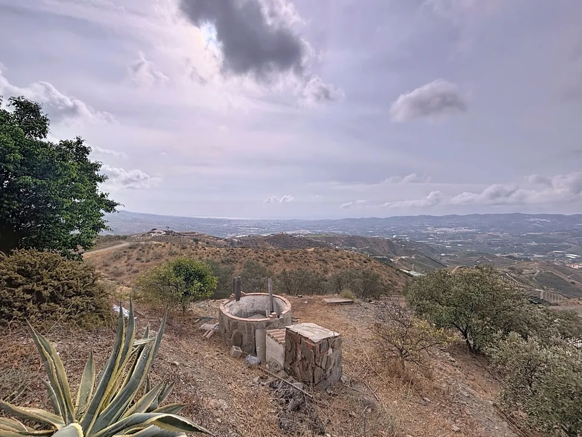 d3740821-2389-4486-a393-15930a9d7449