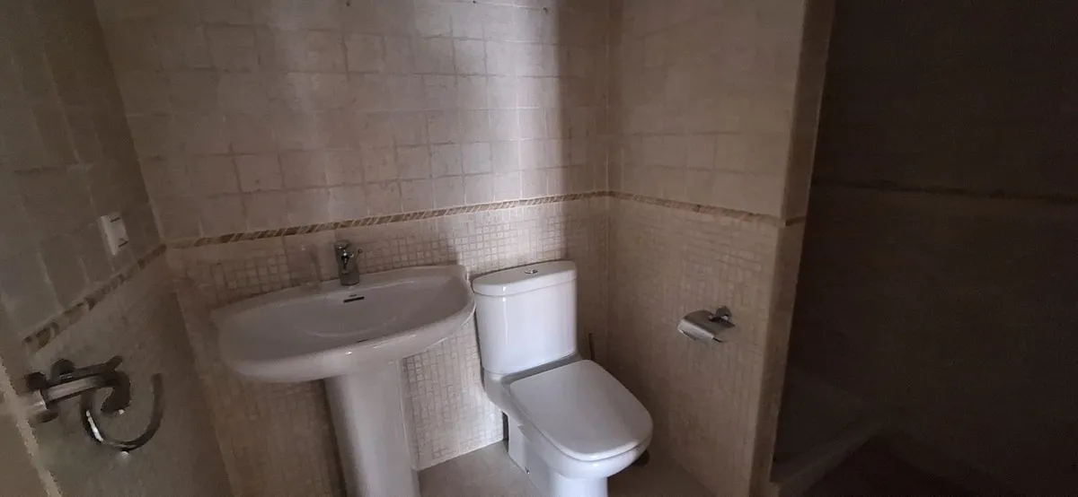 6adc0e7e-73dd-40c0-9646-e51ccf12106a