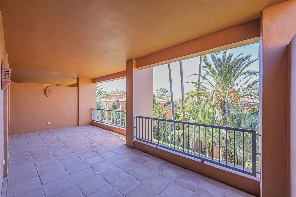 3f4e33ab-93d2-4c25-b1c2-482a72f9ed42