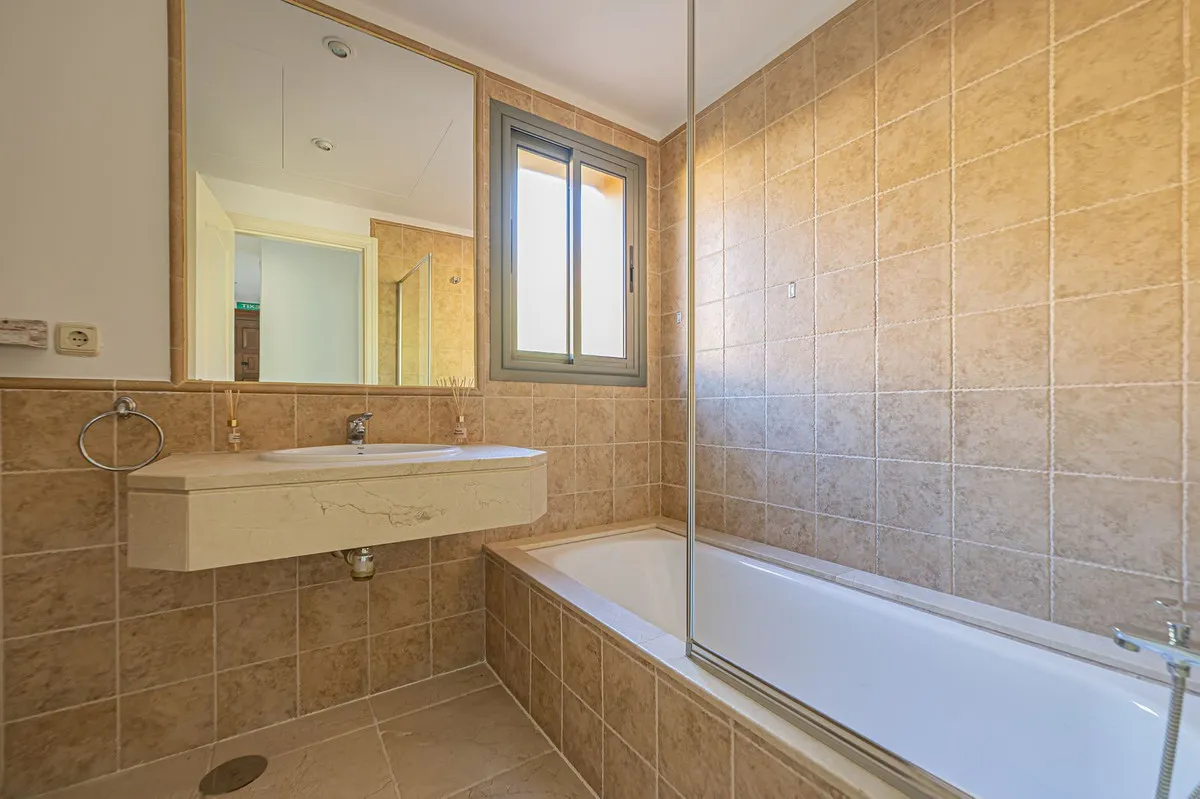 4d11dc4f-302d-4498-ae6a-31cd6b8ea49d