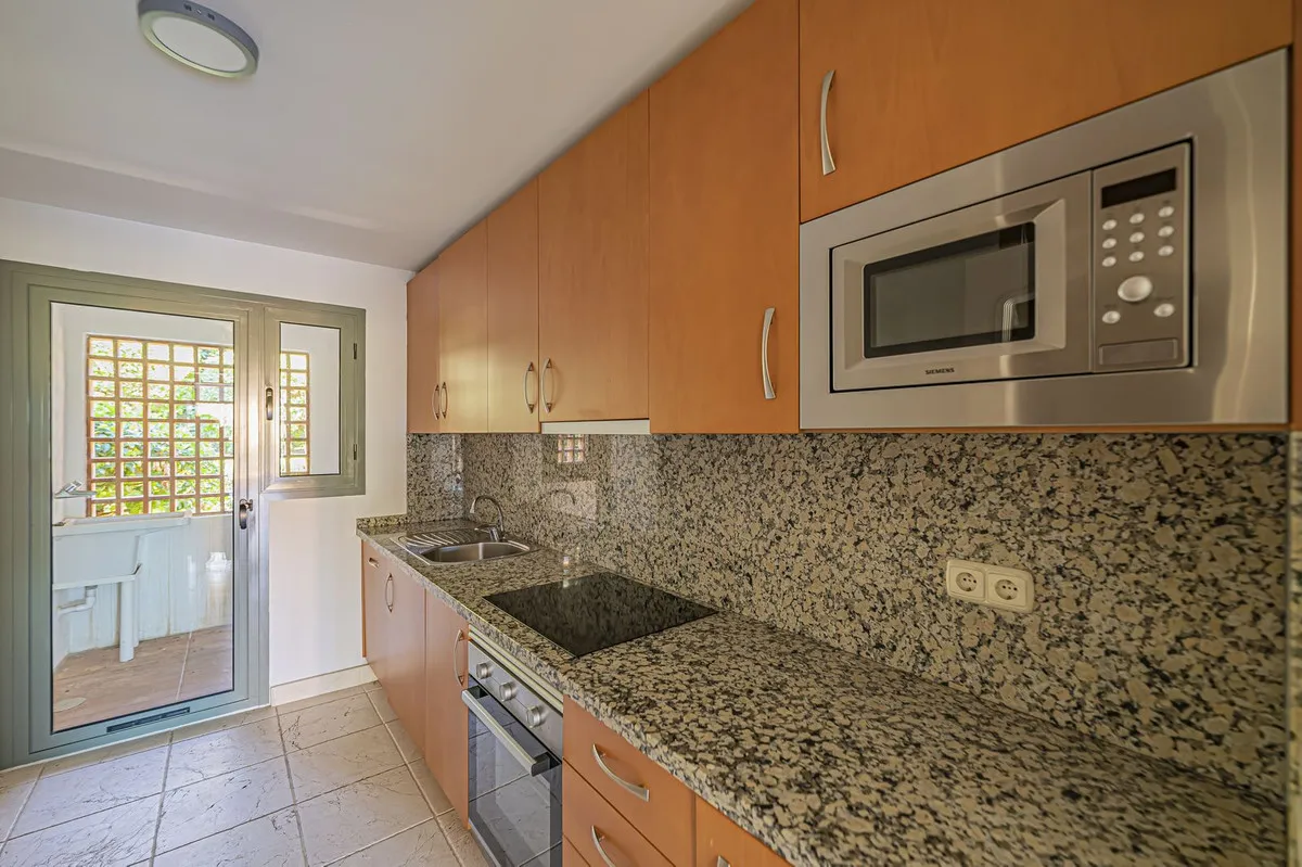 77504794-46de-473c-a064-c85cea3937dd