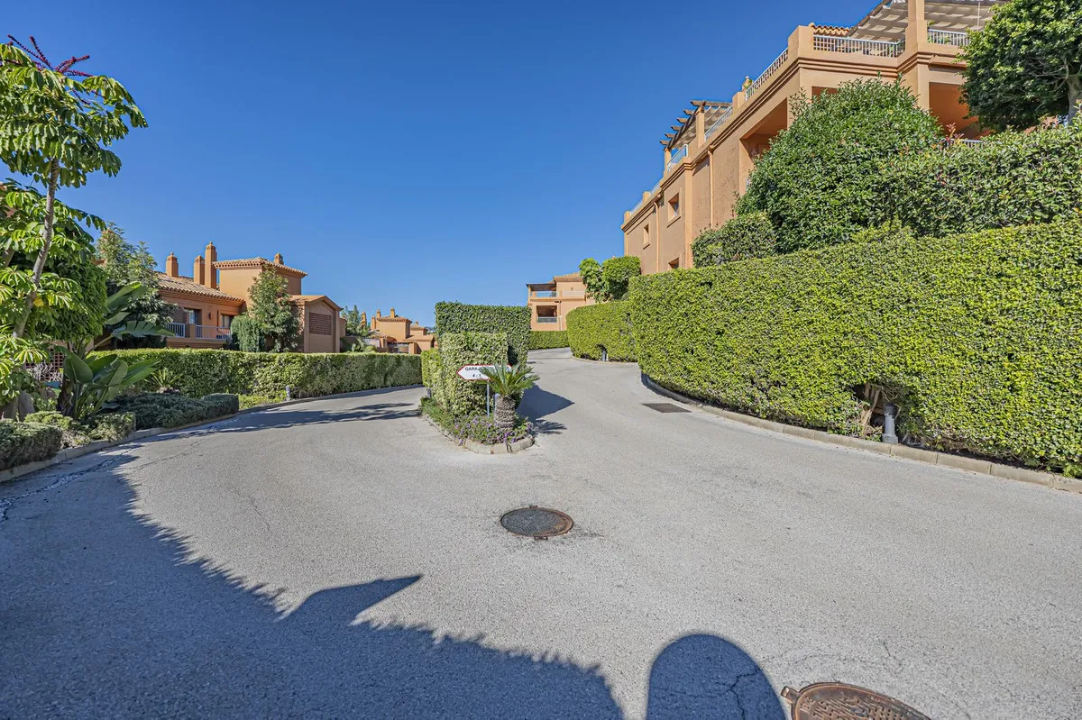 bc1a488f-0adb-451f-b39f-46f66dd59a31