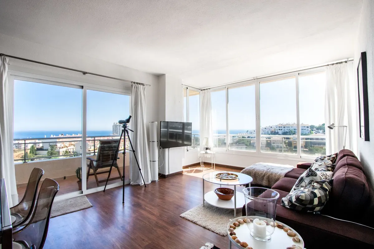 0c7912de-d5bc-43ae-a6e3-5364134ea58b