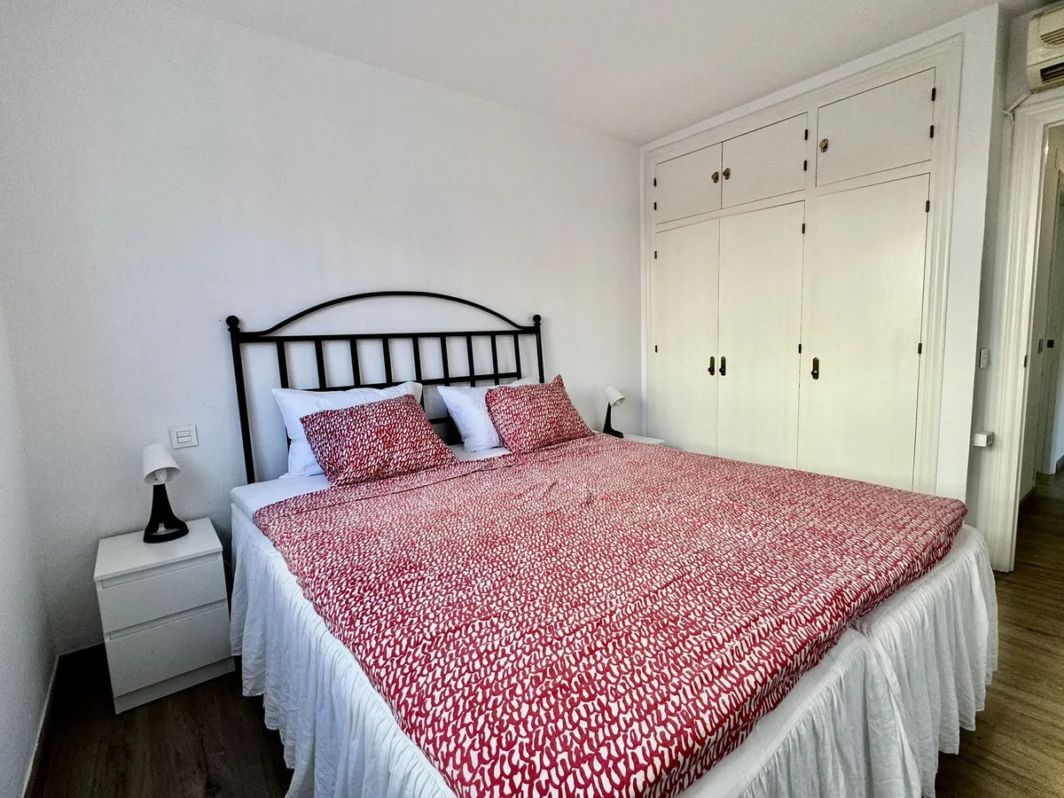 10dad8d2-18a1-4cf4-96da-57c3796c7f95