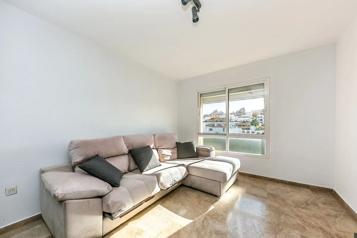 3b3da9a6-0f30-42f1-a385-f1e50c21a9c3