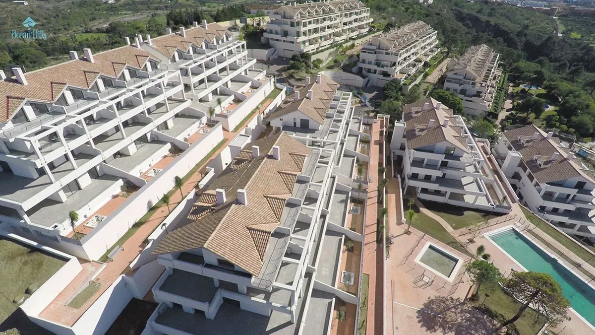 933648cf-e4fe-4333-8626-b50fb7929682