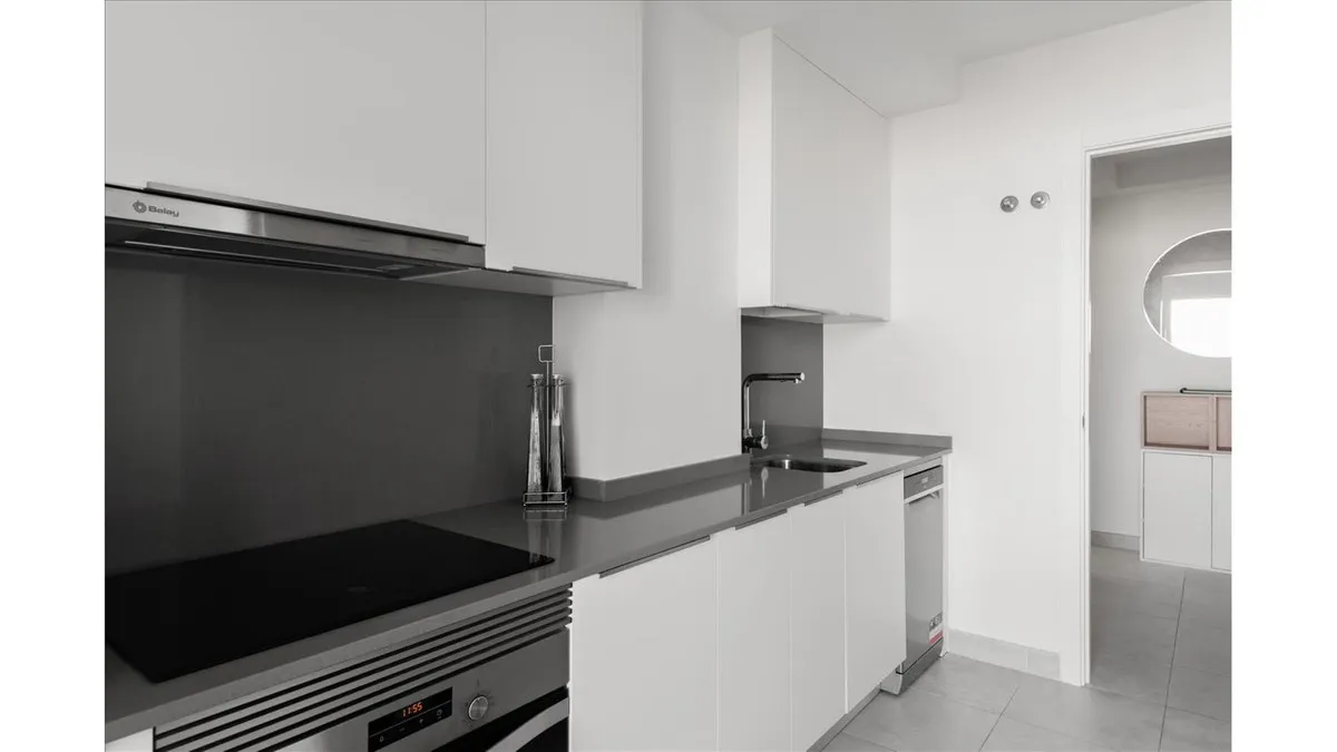 faff7998-ec84-43f7-94b4-c80d3c197620