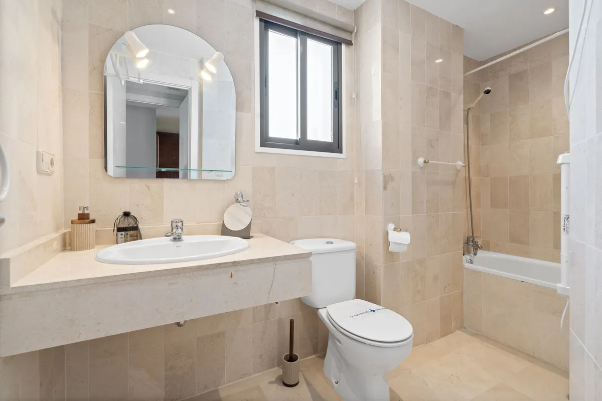 43b11e18-291a-43ea-aab5-2a29eb7b5d74