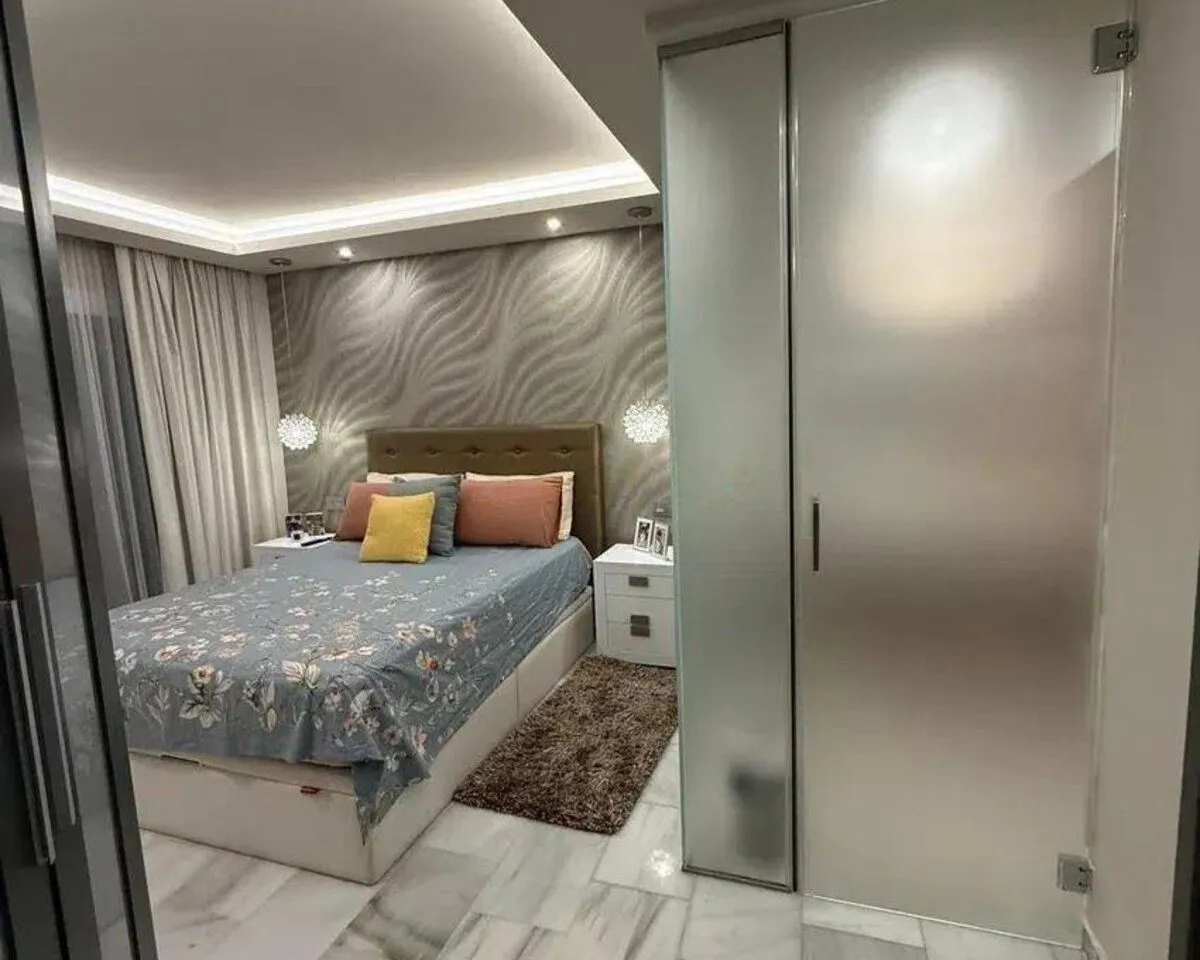 87e7c9c8-cdf3-408e-b672-57d1f8cb16ee