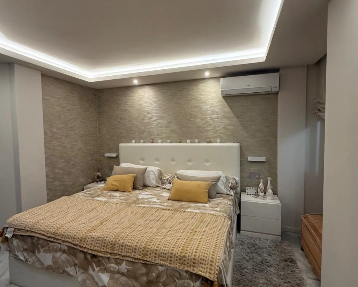 44049082-f9c6-4feb-9b0f-962e6a9e00cc