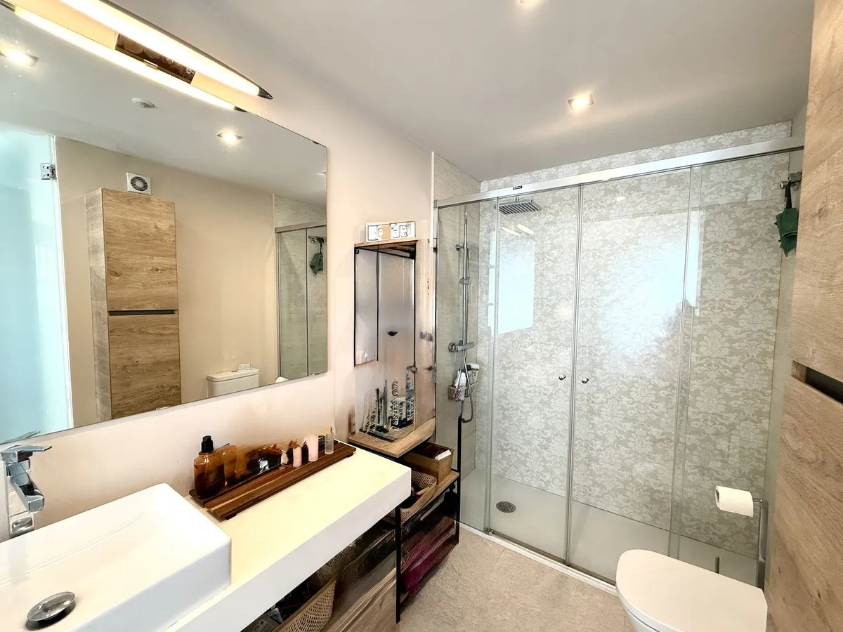 6627bc09-c94c-4d8c-b3a1-38850e024986