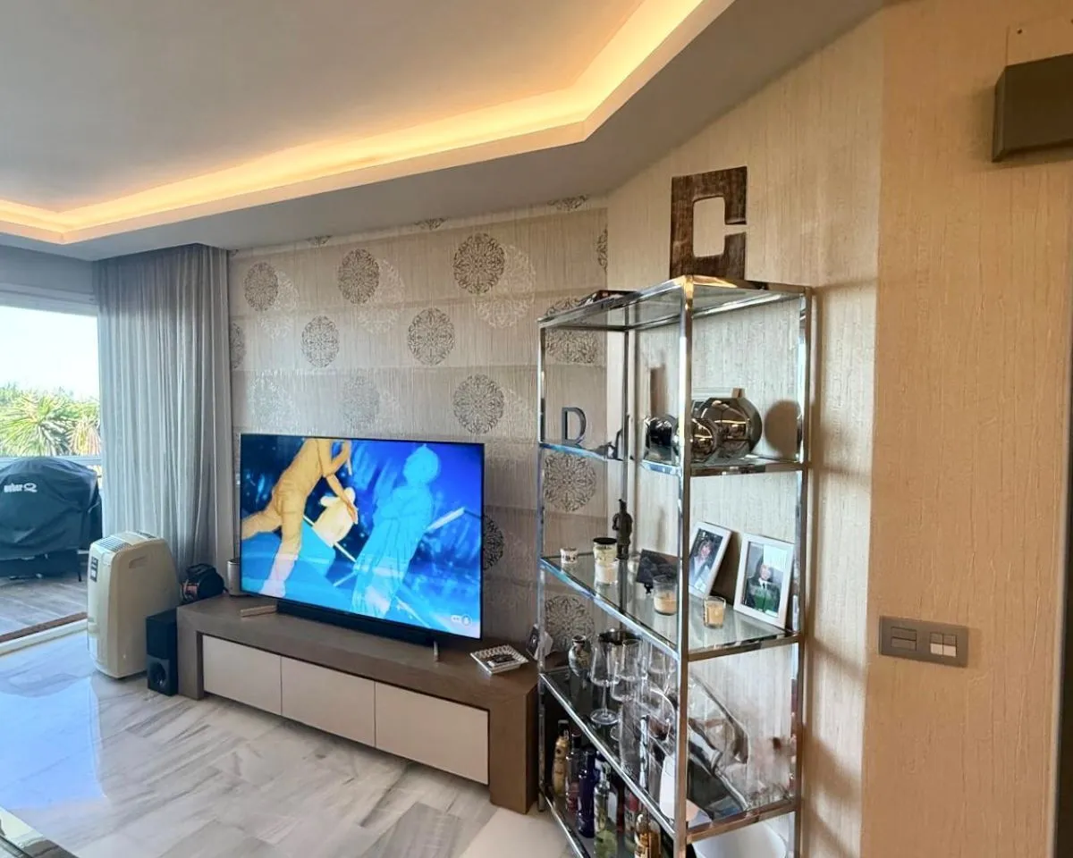 b9077545-1ac3-487e-a770-3a5e27ae6546