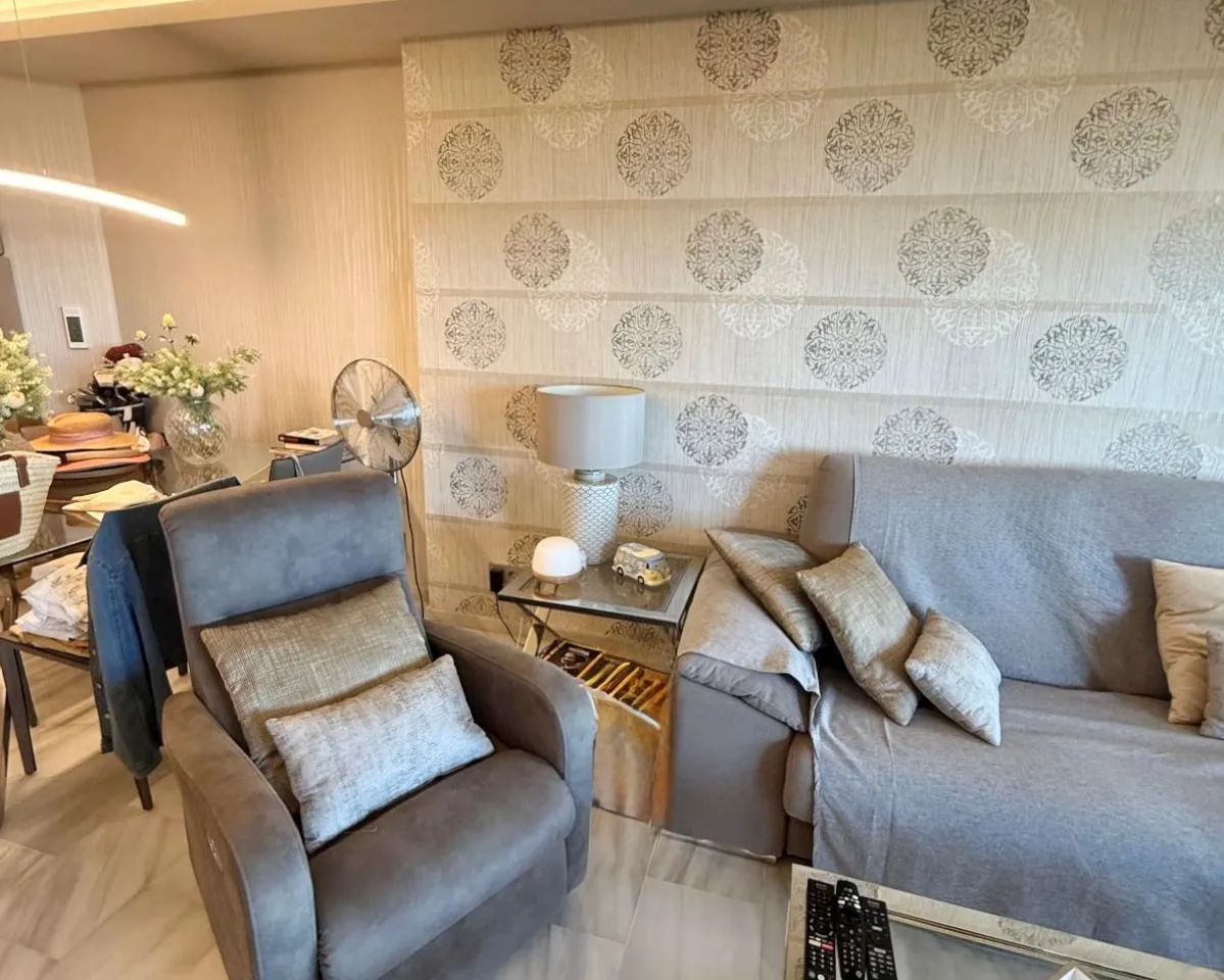 da98bd86-fbfc-4aac-ba07-4ab5f0b5d78e