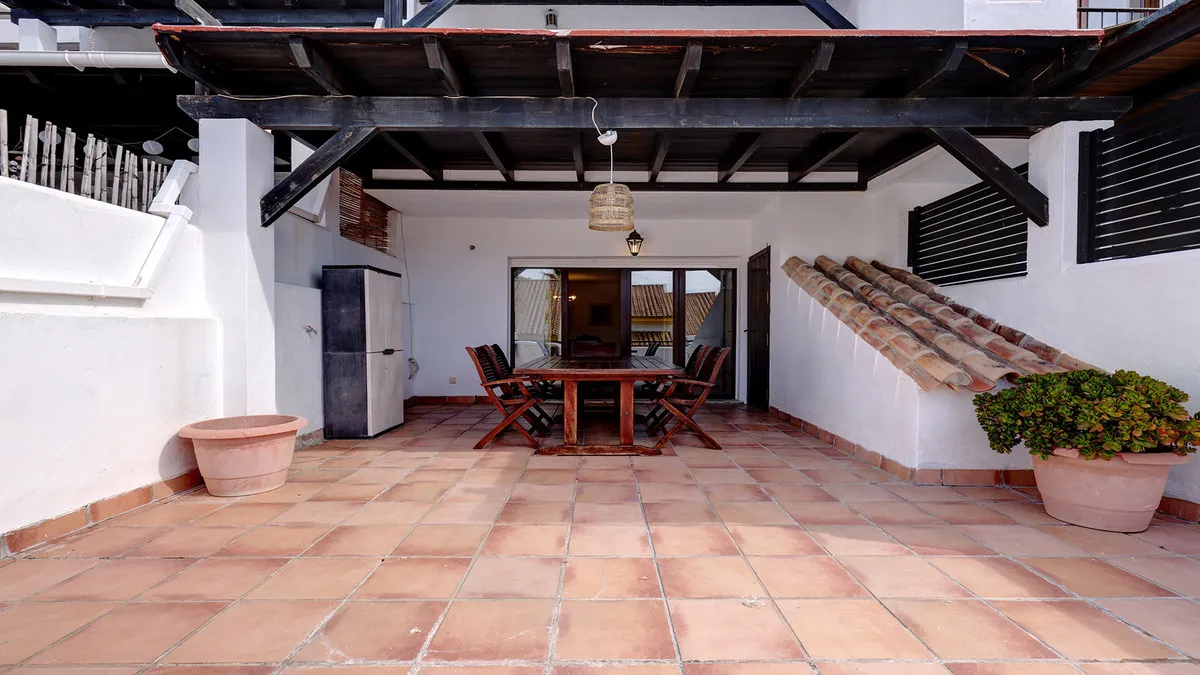 af0eb84b-f845-4046-a637-aed6c2222948