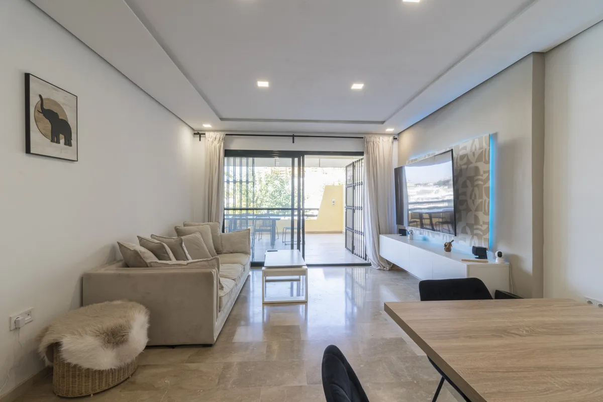 23d8e743-142c-4311-8235-1081325e6f4c