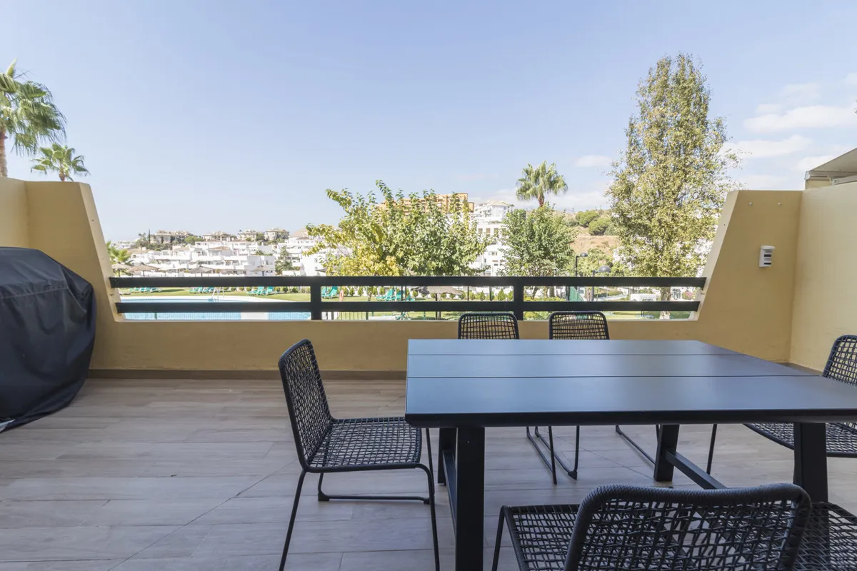 6e2b0a8d-e5f9-452a-9d53-98a5afe7c38a