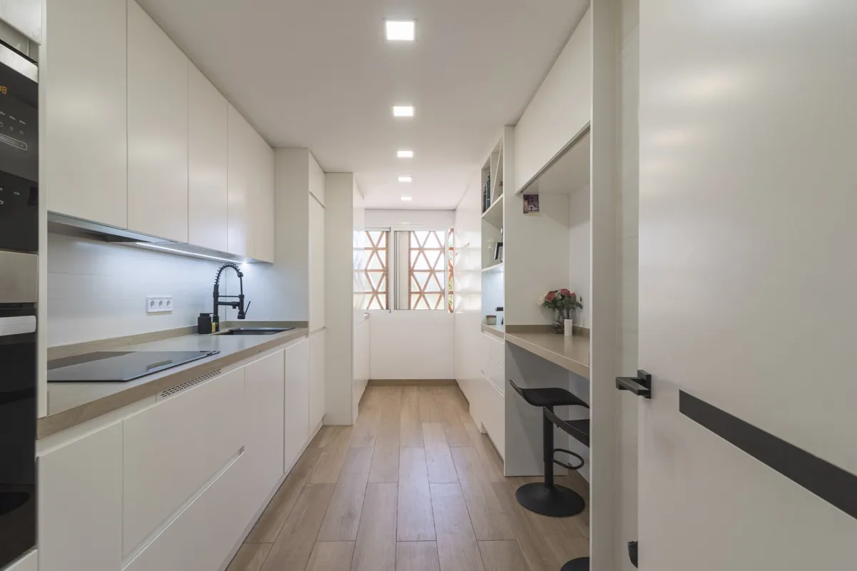 8e4c664f-3930-43fa-99b8-deedf53836a6