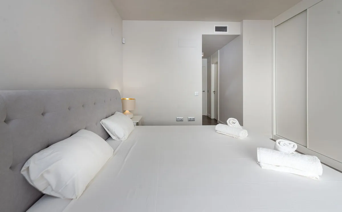 a1bd1e0a-7958-49fa-a971-6959111ee734