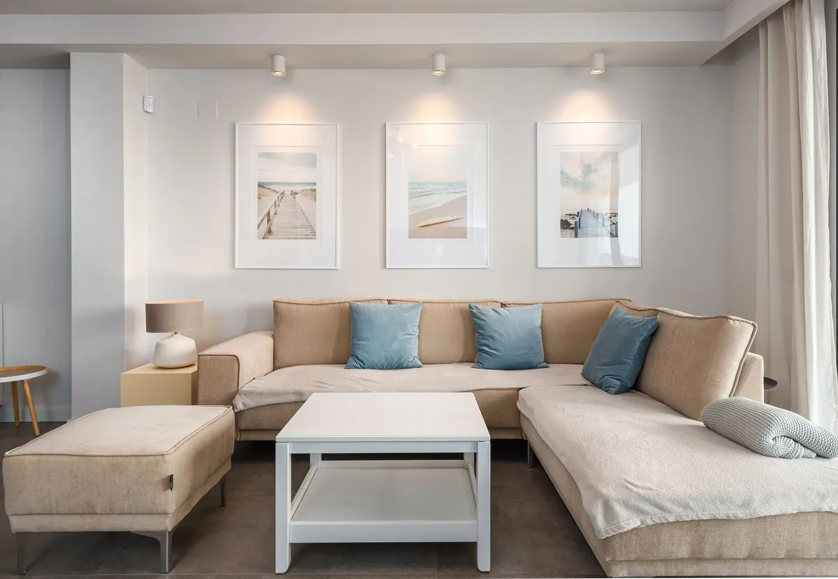 c704885d-8a28-44d9-9989-a9aadae1e637