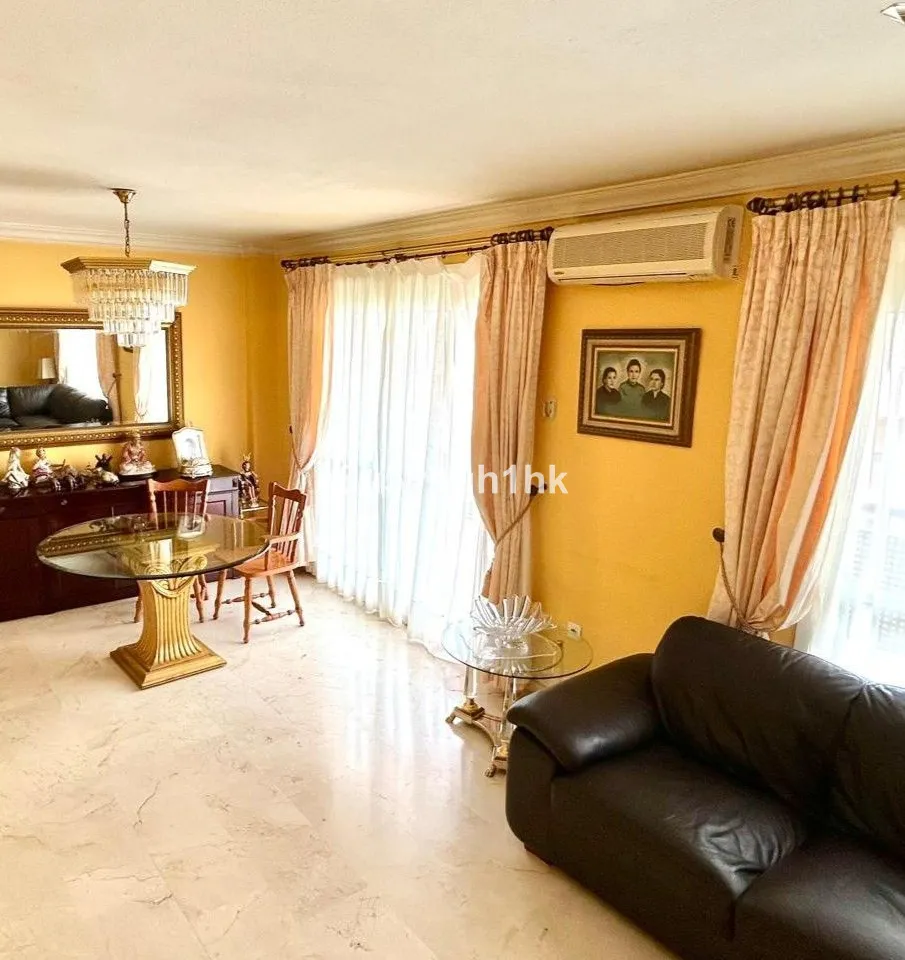 a95b9862-850e-45fb-8f40-4ee45bec4b24