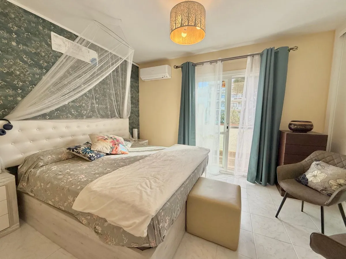 e12b9afb-d21f-478a-b3c1-12befe917b0a