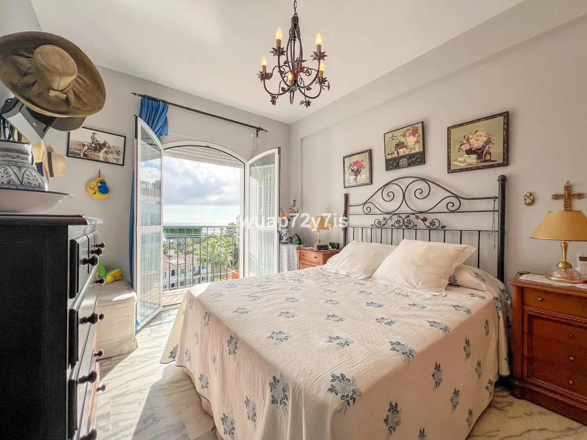 081ee442-0b17-4456-b051-589351909b60