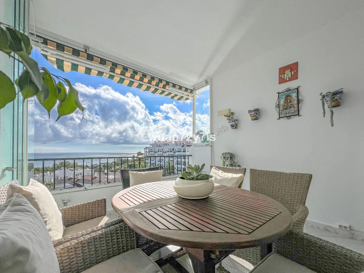 4e1d4066-4f02-40c9-8858-ca6cf65e4d5f